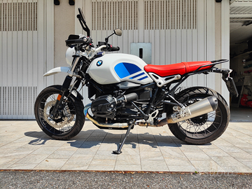 BMW R NINE T URBAN GS 2019 tagliandata accessoriat
