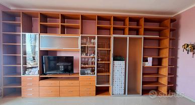 Grande libreria / parete attrezzata modulare – 5,6