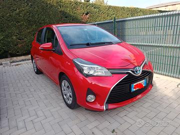 Toyota Yaris hybrid