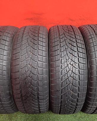 215 60 17 Gomme Invernali 80/95% GoodYea 215 60R17