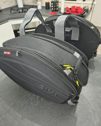 Borse morbide givi