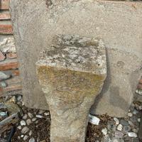 tavolo in trachite da esterno
