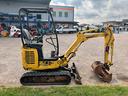 escavatore-komatsu-pc14r-3hs-solo-1400-ore-