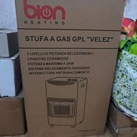 Stufa a gas GPL nuova imballata.