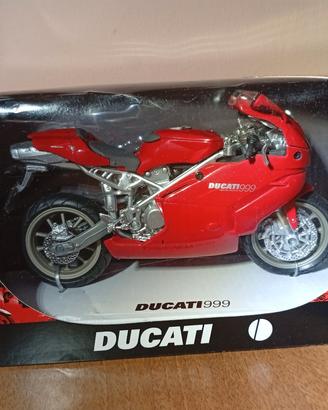 Ducati 999 Rossa in scala 1/12 NewRay 