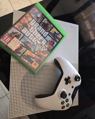 xbox 1000 gb con gta 5