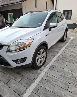 ford kuga 2.0 136cv  titanium 