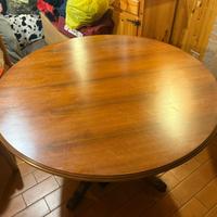 Tavolo in legno