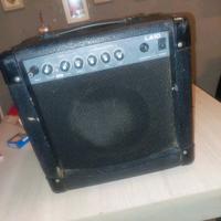 Amplificatore Samick LA10