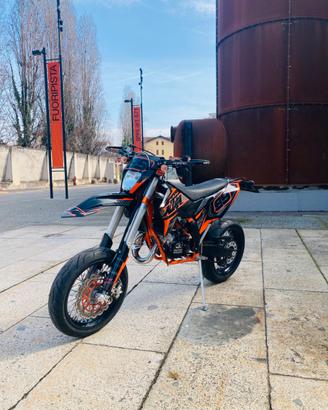 KTM 125 EXC MOTARD