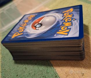 lotto 90 carte pokemon