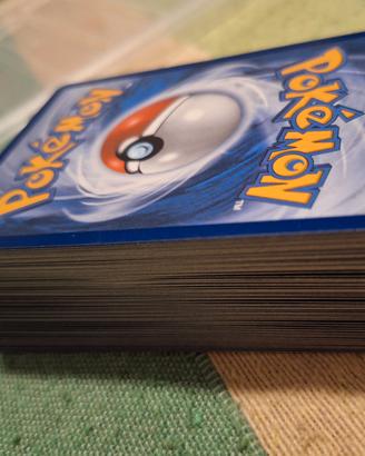 lotto 90 carte pokemon
