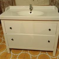 mobile bagno+lavabo+ miscelatore + specchiera