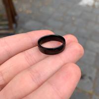 Anello uomo nero misura  18