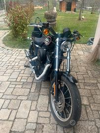 Harley davidson 883 r