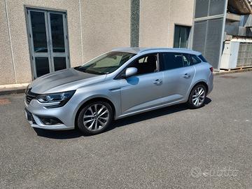 renault megane sporter