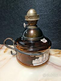 Vintage 1920-50— bottiglia per vino e lanterna