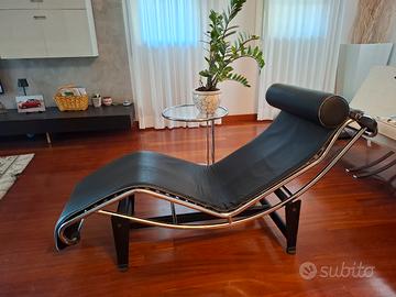Chaise Longue Le Corbusier