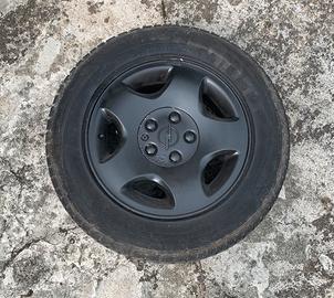 4 pneumatici con cerchi Opel 15
