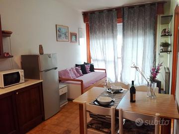 Rimini con vista mare e posto auto