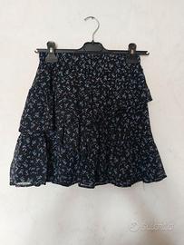 gonna corta stradivarius a fiori