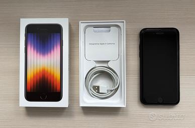 iPhone SE 3. Gen. (2022) 128GB nero