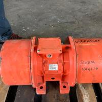 A234 - VIBRATORE NOUVO PER VALGLIO PER FRANTUMATOR