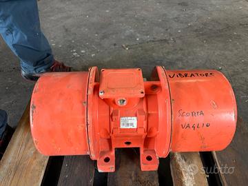 A234 - VIBRATORE NOUVO PER VALGLIO PER FRANTUMATOR