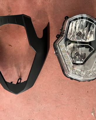 Proiettore anteriore e mascherina  KTM 1090