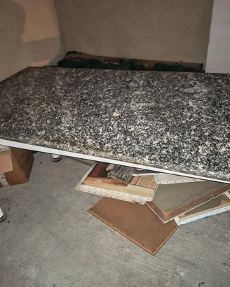 Scavolini Tavolo marmo serizzo