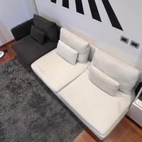 Divano in tessuto bicolore