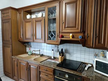 Cucina Scavolini, modello Donna Rosa, ante in Legn
