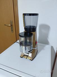Macina caffe dosarore Anfim