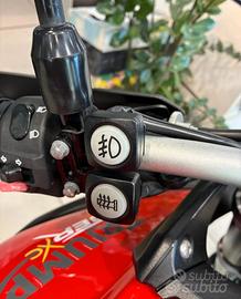 Triumph Tiger 800 xc  /  xrt 