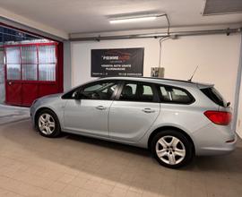 Opel Astra 1.4 Turbo 140CV GPL Tech Cosmo