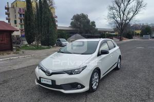TOYOTA Auris 1.6 D-4D Lounge