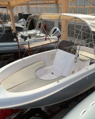 HONDA BF40 SPORT WHITE 2026 & BARCA RED SEA 575