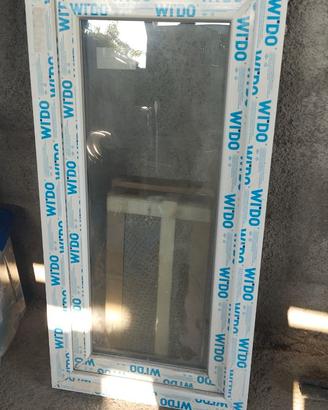 Finestra PVC bianca