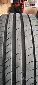 gomme auto 235/50 r18