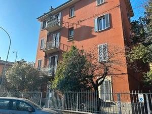 Camera singola a 500 via dello sport