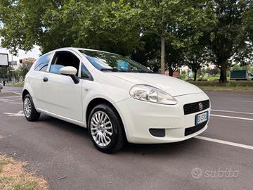 Fiat Grande Punto 1.3 MJT 75 3p.Van Actual 2pt