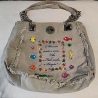 Borsa Le Pandorine - "A woman needs a man."