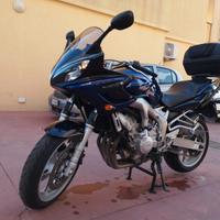 YAMAHA FZ6 FAZER