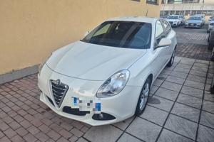 ALFA ROMEO Giulietta 1.6 JTDm-2 105 CV Distinctive