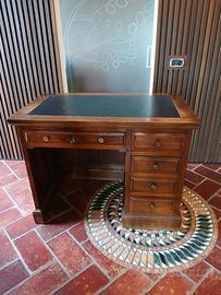 scrivania antica