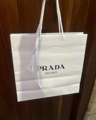 Sacchetto carta shopping Prada  Milano con nastro