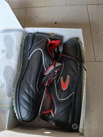 SCARPE ANTINFORTUNISTICHE 