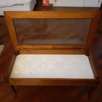 Tavolinetto Vetrina espositore