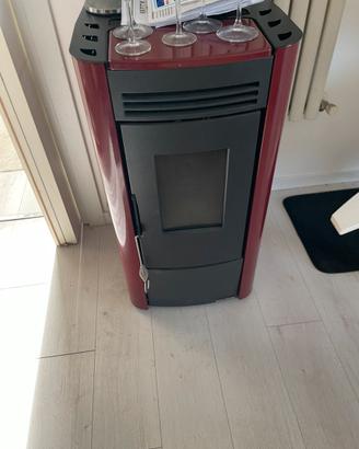 Stufa a pellet nuova