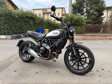 Ducati Scrambler 800 Icon 2022 versione depo 35kw